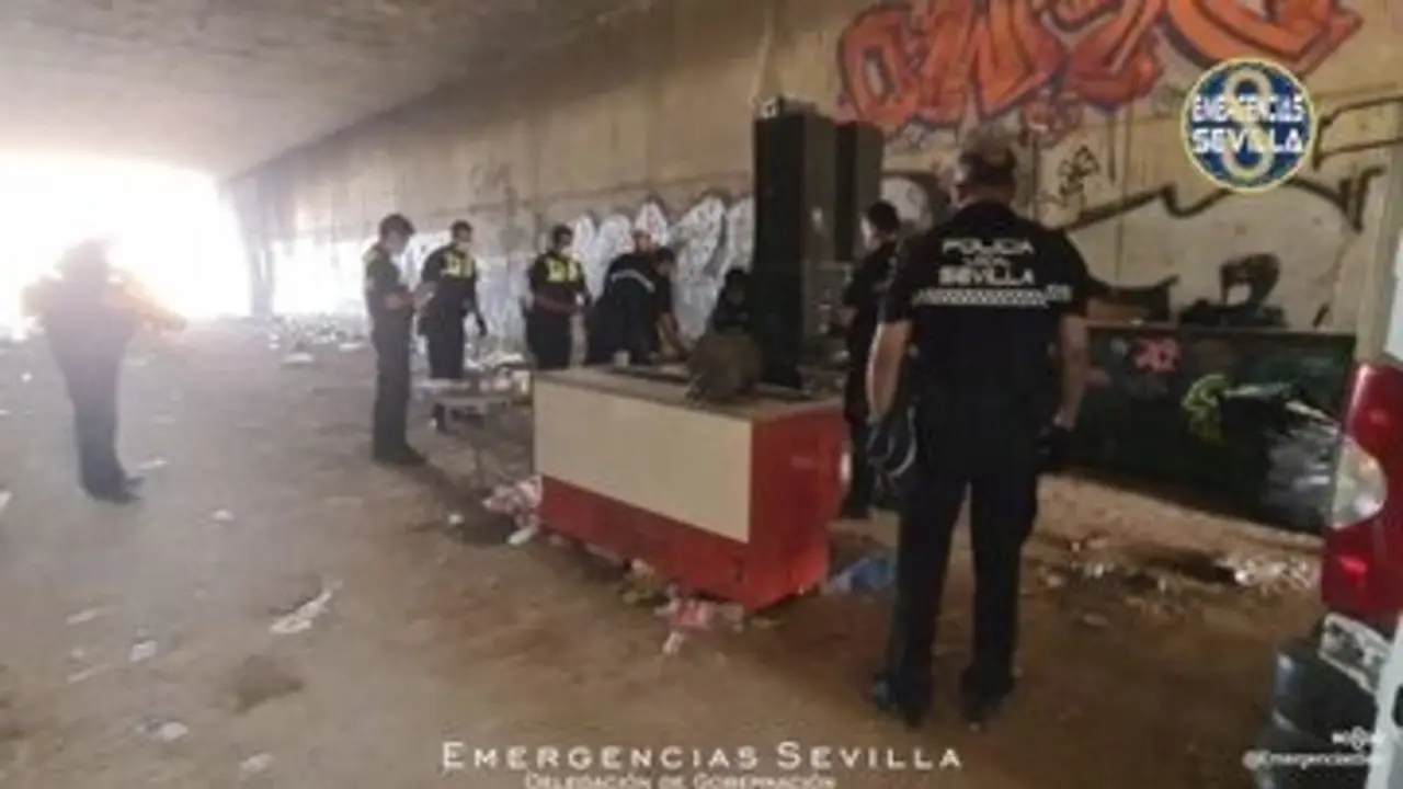 Polic&iacute;a disuelve una fiesta rave