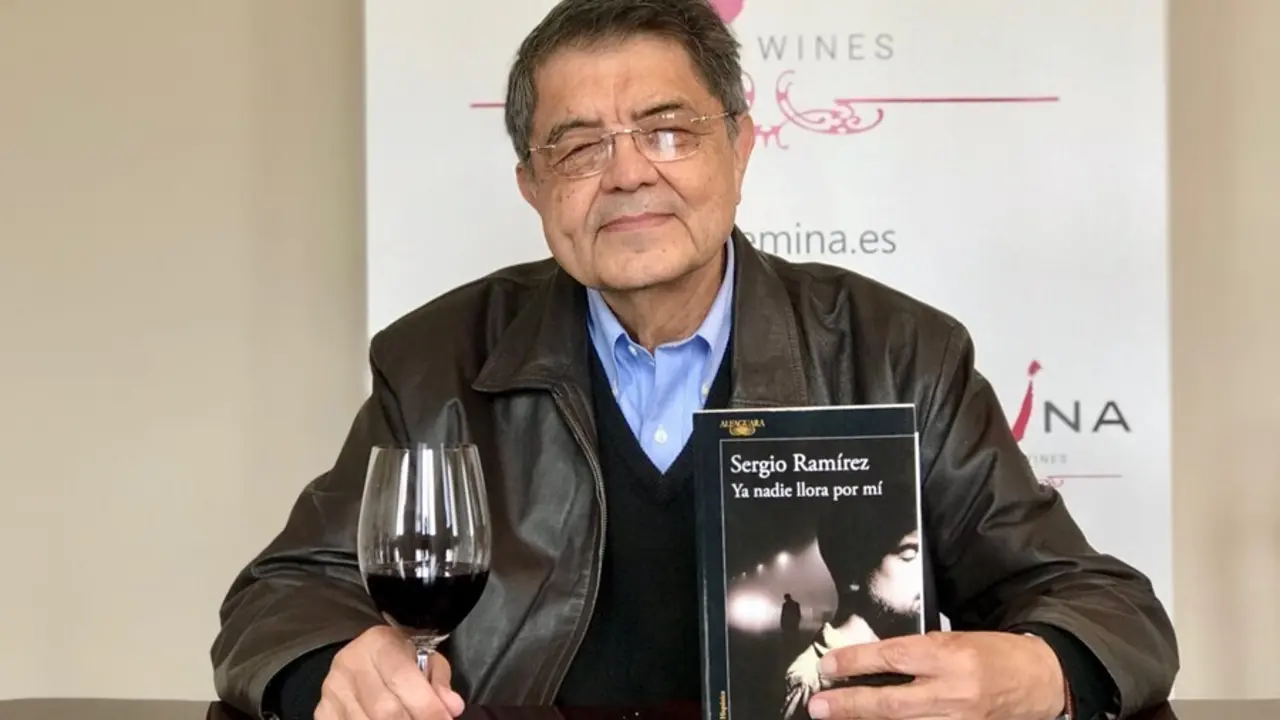 Archivo - Valladolid (29-04-2018).-El escritor nicarag&uuml;ense Sergio Ram&iacute;rez