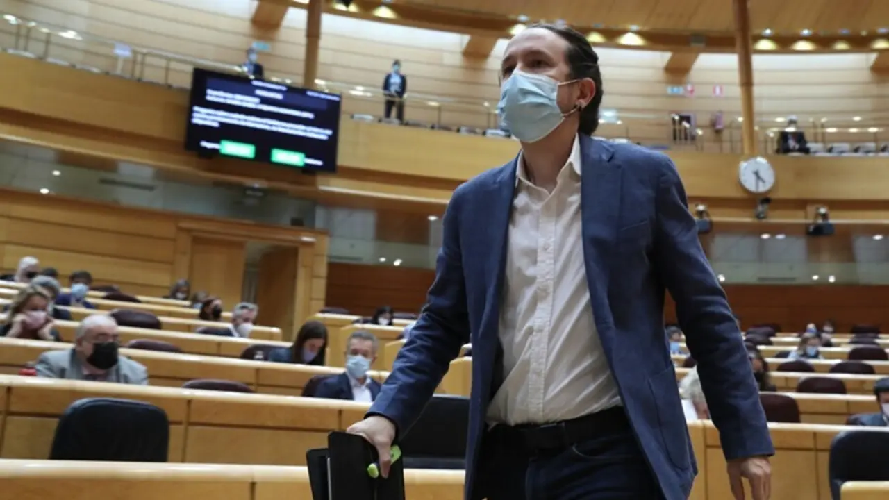 Archivo - El ex vicepresidente del Gobierno Pablo Iglesias durante una sesi&oacute;n de control en el Senado (Imagen de archivo)