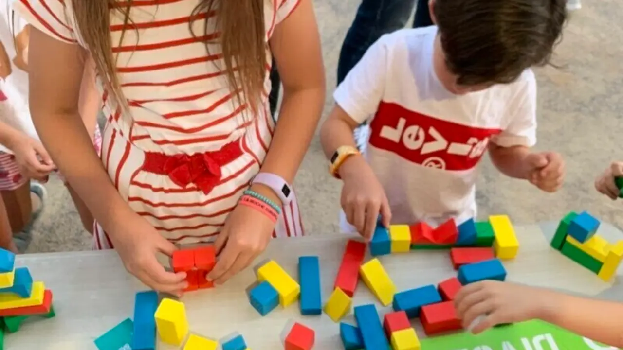 Actividad divulgativa de la Fundaci&oacute;n Descubre