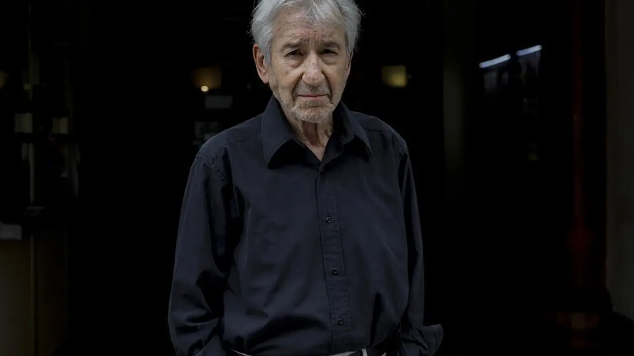 Jos&eacute; Sacrist&aacute;n en la presentaci&oacute;n de la obra de teatro 'Se&ntilde;ora de rojo sobre fondo gris' en el Teatro Olympia