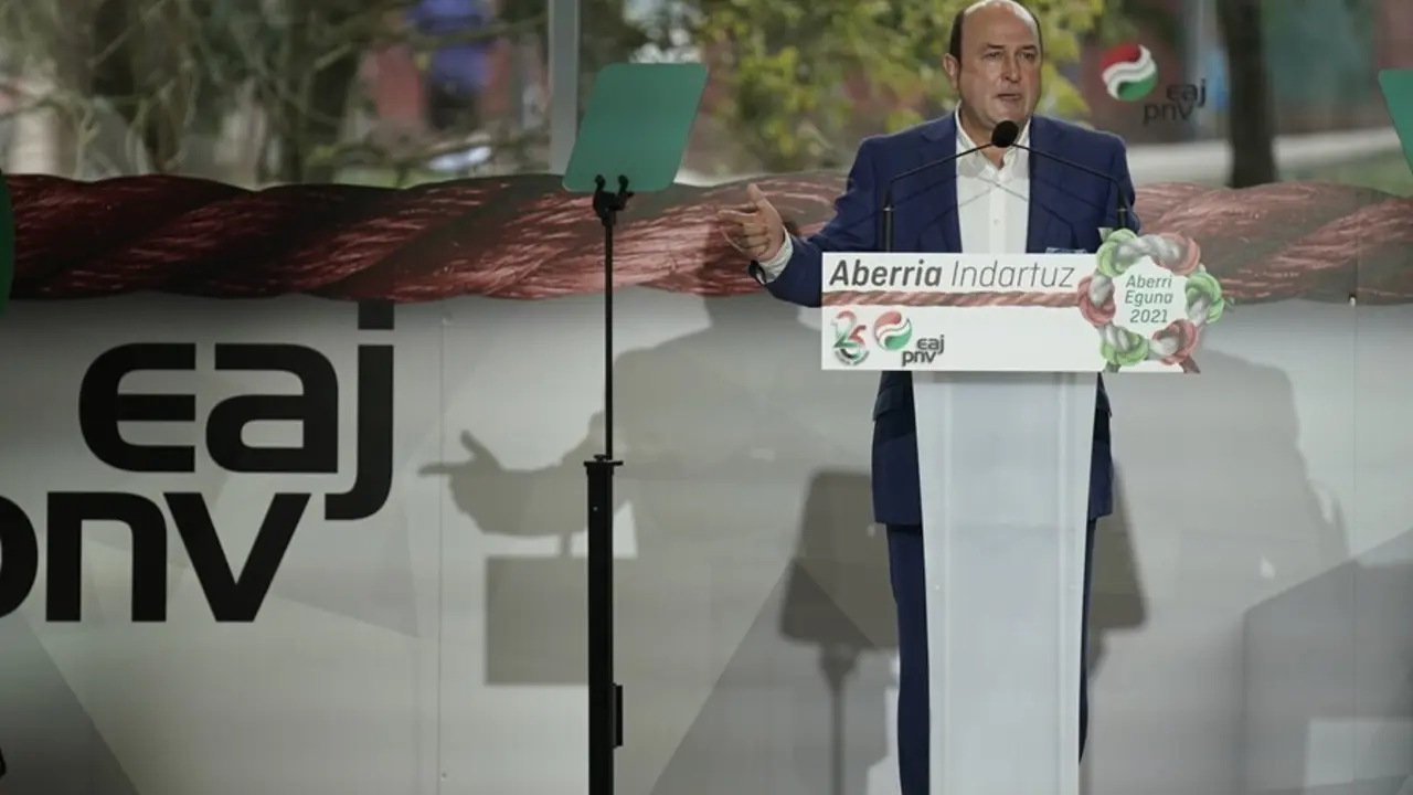 Archivo - El presidente del PNV, Andoni Ortuzar.