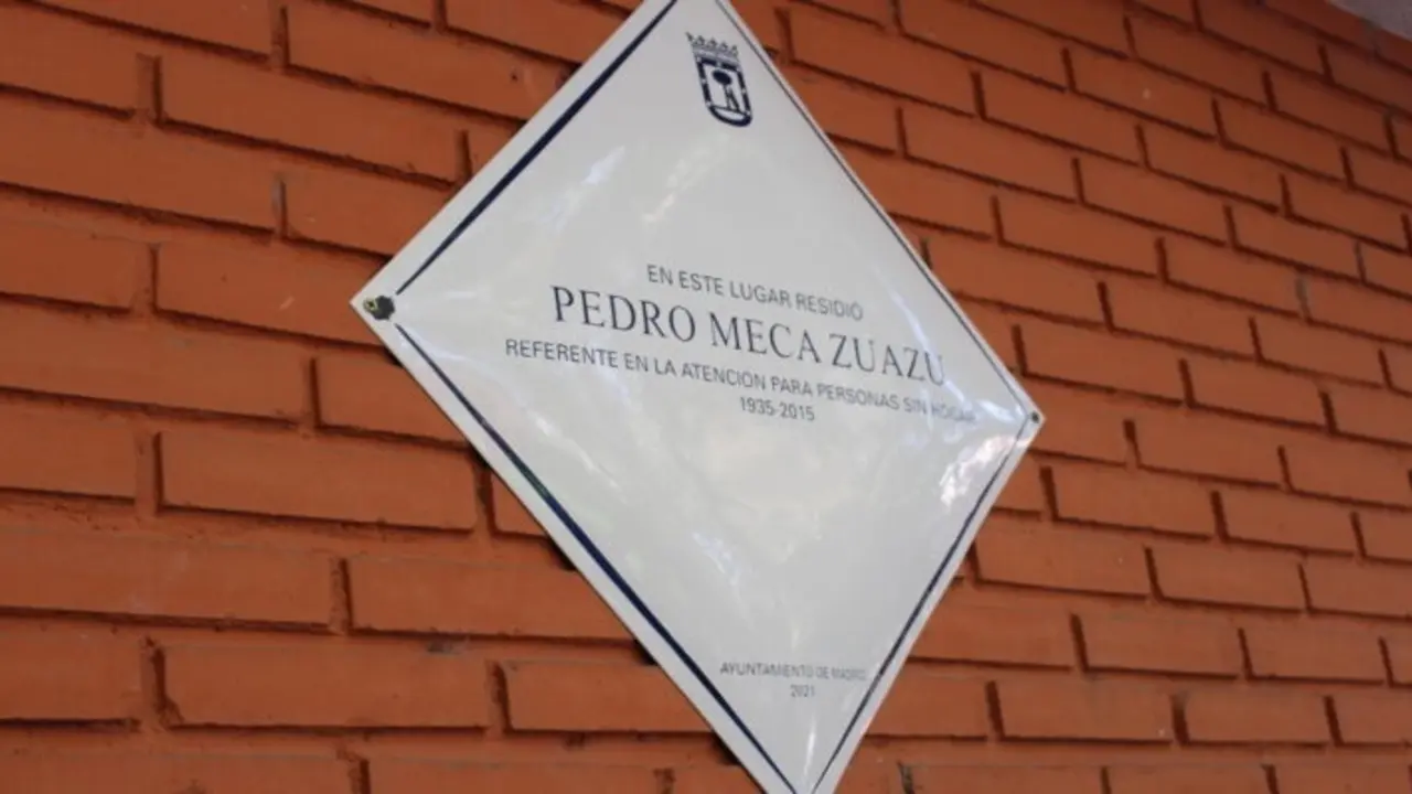 Carabanchel homenajea a Pedro Meca, referente en la atenci&oacute;n a las personas sin hogar
