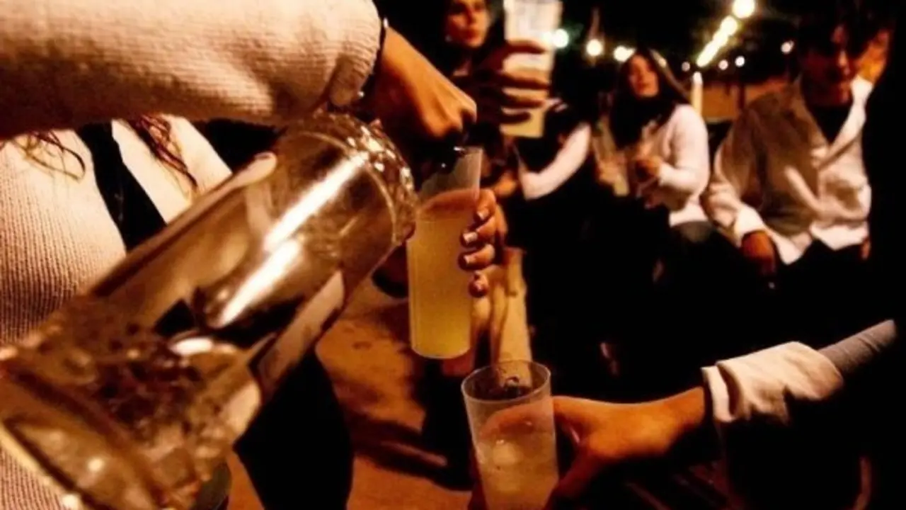 Archivo - Botell&oacute;n, recurso.