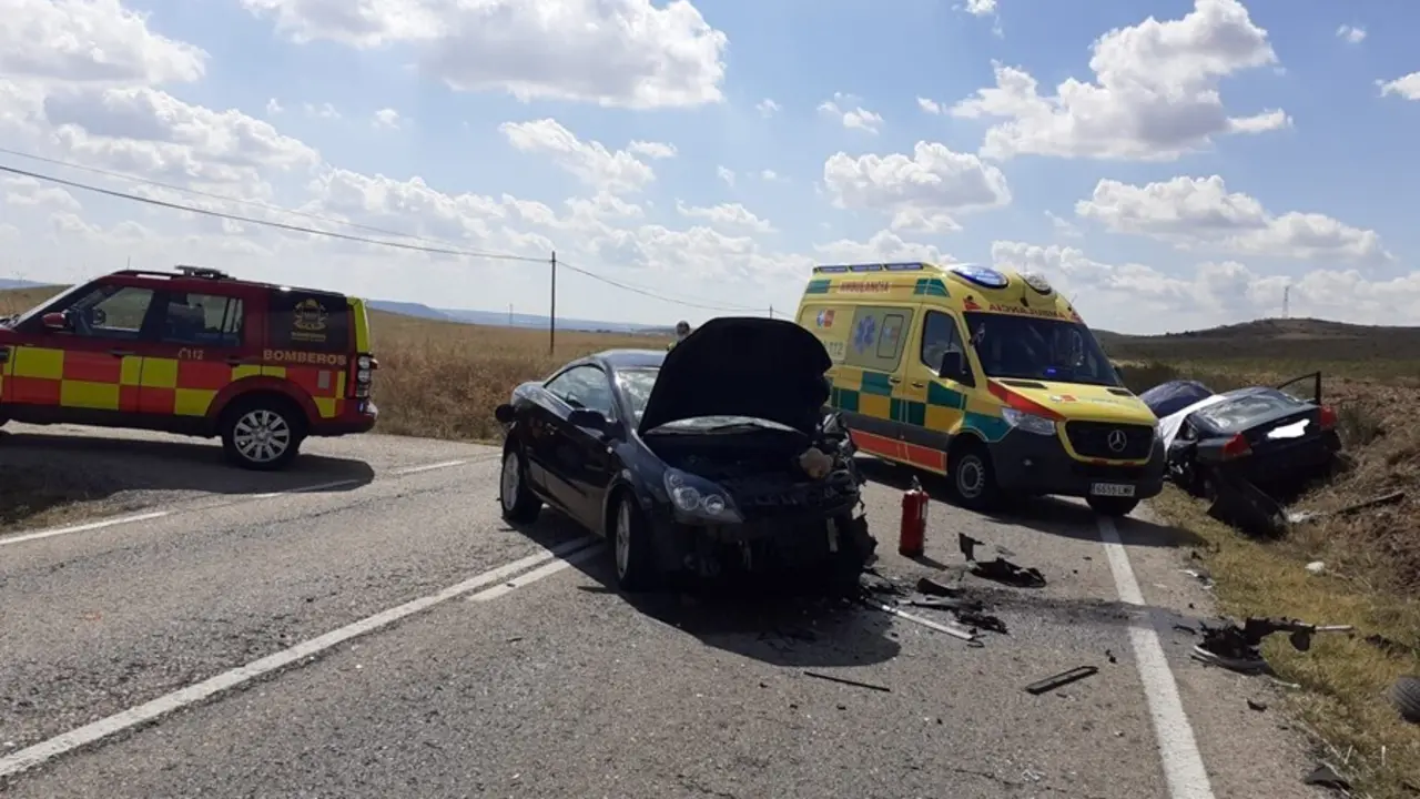 Un muerto y un herido al colisionar dos veh&iacute;culos en la M-113.