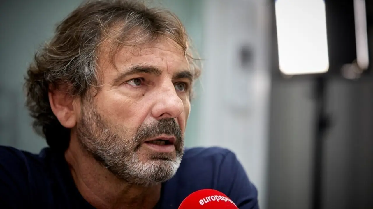El director de la ONG Open Arms, &Oacute;scar Camps, durante una entrevista a Europa Press.