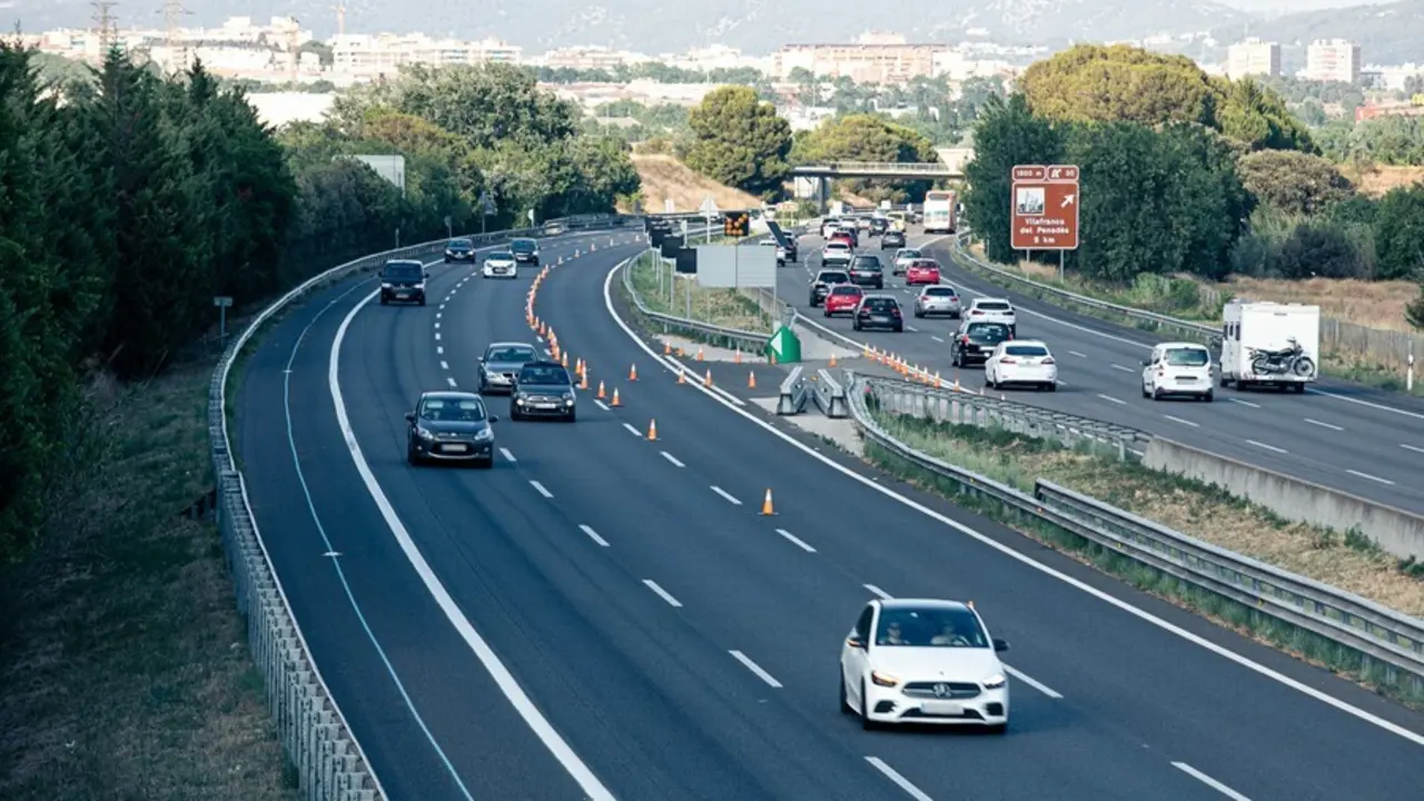 Imagen de recurso de una autopista