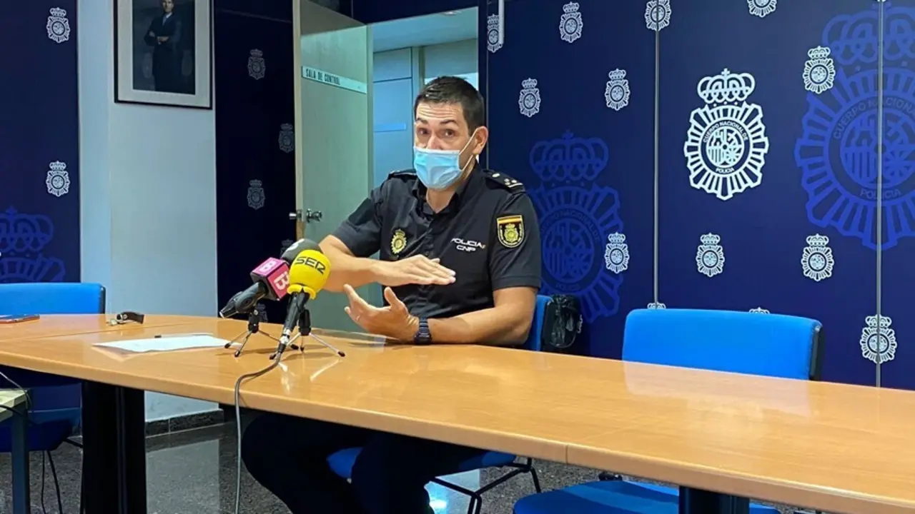 El Jefe del Grupo de Investigaci&oacute;n de la Unidad de Atenci&oacute;n de a Familia y la Mujer (UFAM), Jos&eacute; David Lopez del Vale.
