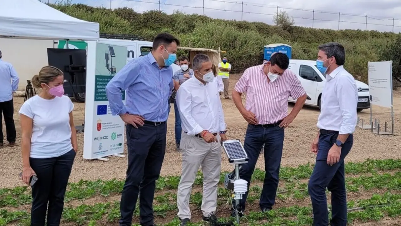 Instalaci&oacute;n de sondas en 500 puntos del Campo de Cartagena para monitorizar m&aacute;s de 44.000 hect&aacute;reas de cultivo con el objetivo principal de poner en marcha un sistema de control de lixiviado