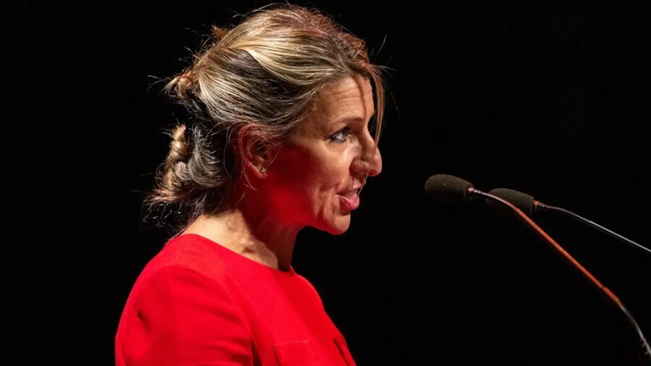La vicepresidenta segunda del Gobierno y ministra de Trabajo y Econom&iacute;a Social, Yolanda D&iacute;az, interviene en la lectura continuada de 'La Divina Comedia'  en el C&iacute;rculo de Bellas Artes, a 14 de septiembre de 2021, en Madrid (Espa&ntilde;a) El C&iacute;rculo de Bellas Ar