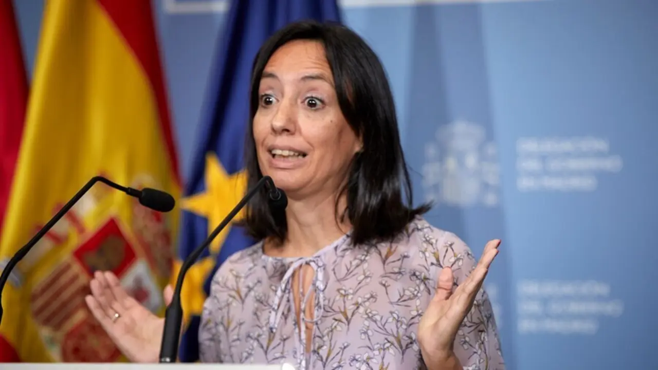 La delegada del Gobierno en la Comunidad de Madrid, Mercedes Gonz&aacute;lez, ofrece un rueda de prensa en la sede de la Delegaci&oacute;n