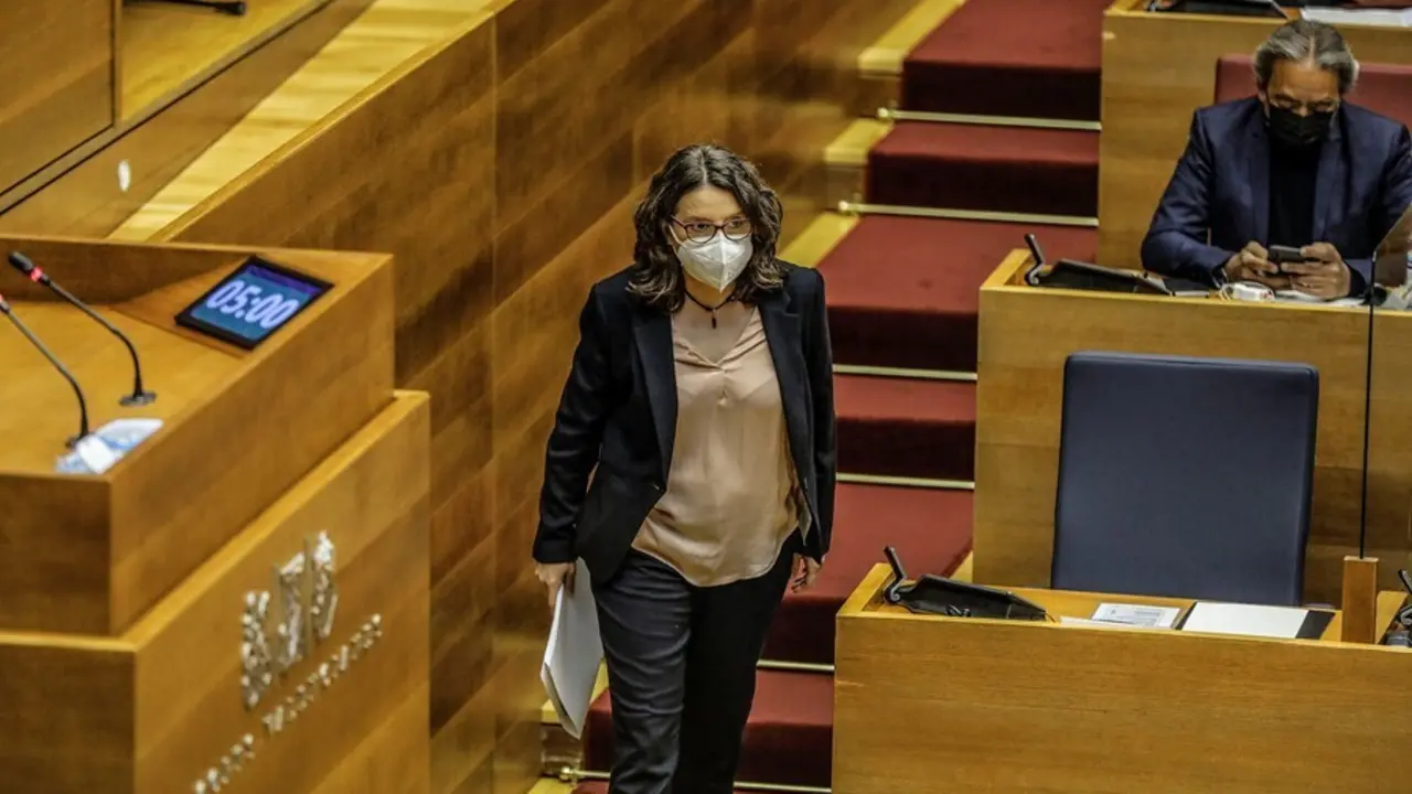 Archivo - La vicepresidenta del Consell, M&oacute;nica Oltra, comparece en Corts