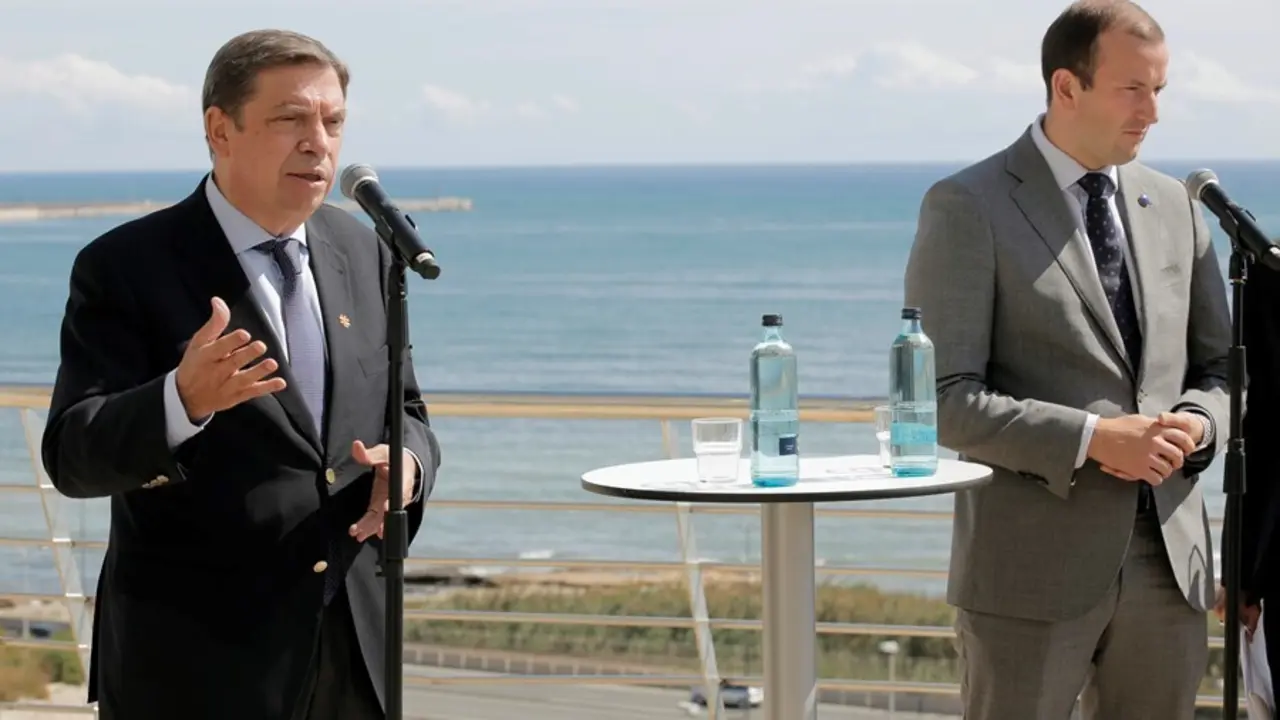 El ministro de Agricultura, Pesca y Alimentaci&oacute;n, Luis Planas, este martes en Alicante