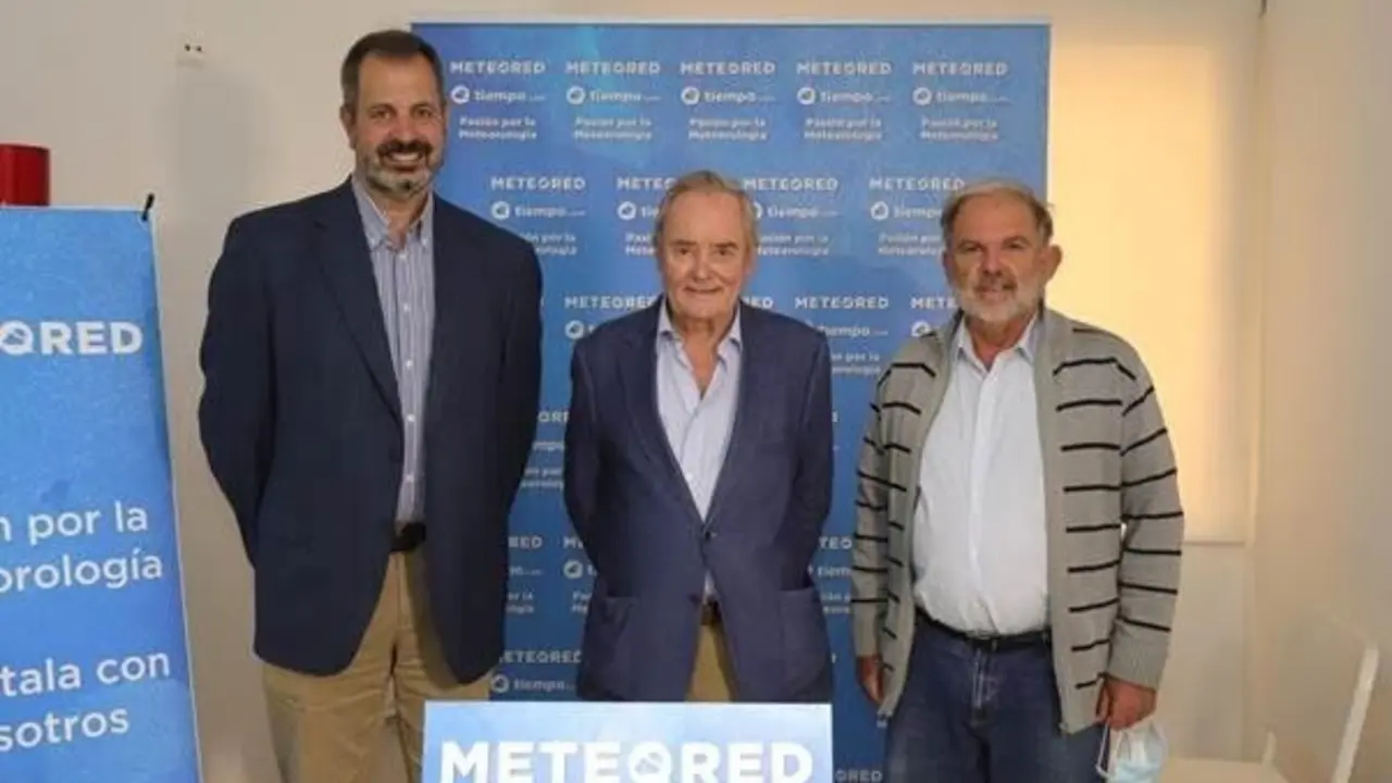 Los expertos Jos&eacute; Miguel Vi&ntilde;as, Jos&eacute; Antonio Maldonado y Francisco Mart&iacute;n (de izquierda a derecha) en el webinar celebrado esta ma&ntilde;ana sobre las danas.