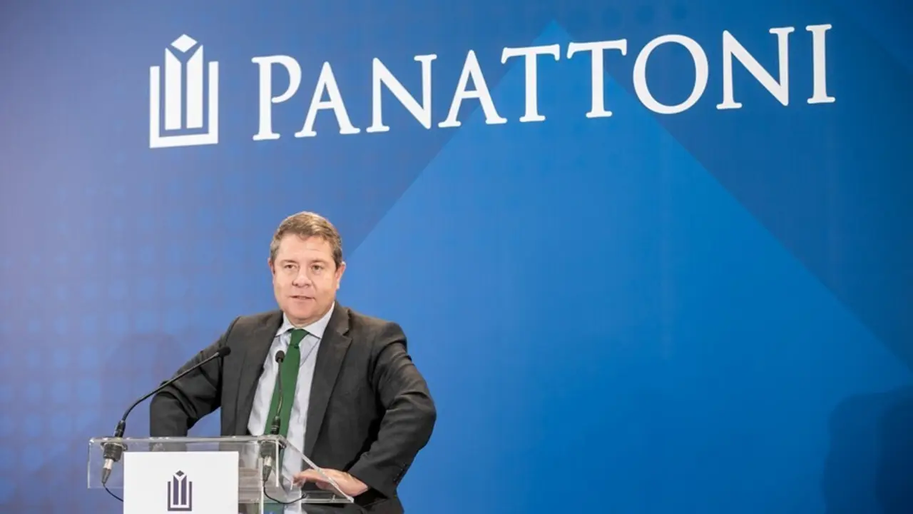 El presidente de Castilla-La Mancha, Emiliano Garc&iacute;a-Page, inaugura en Torija (Guadalajara), el nuevo centro log&iacute;stico &acute;Panattoni Park Torija I&acute;.