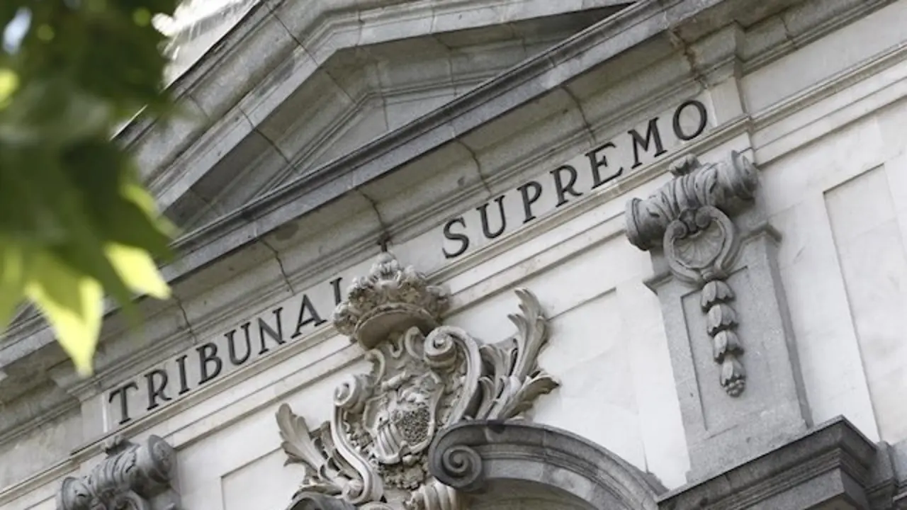 Archivo - Fachada de la sede del Tribunal Supremo.