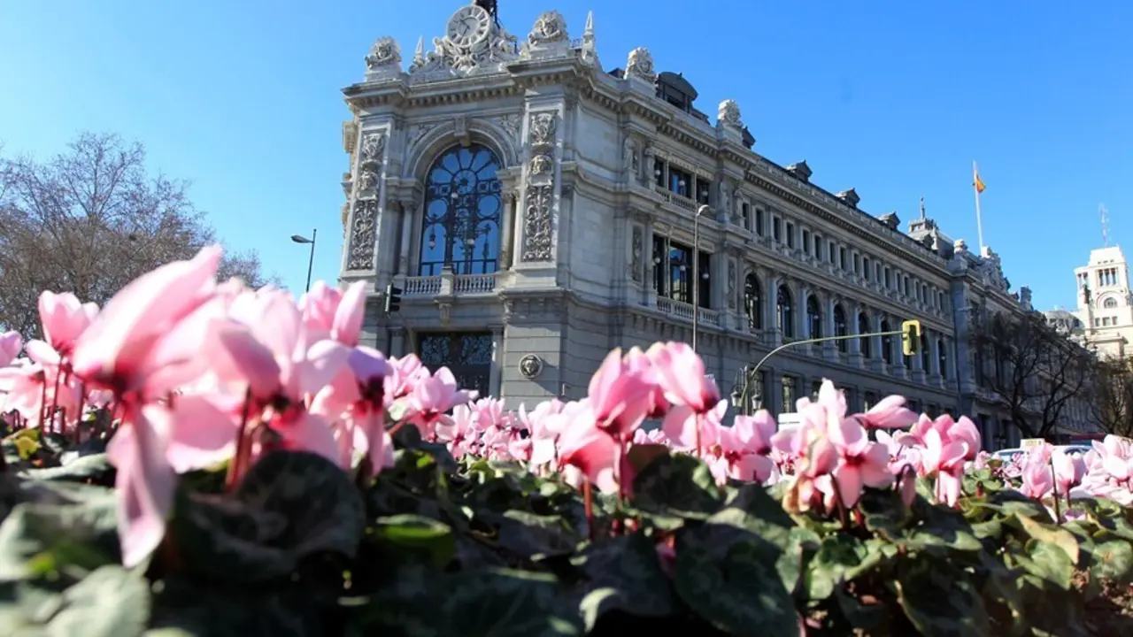 Archivo - Fachada del Banco de Espa&ntilde;a