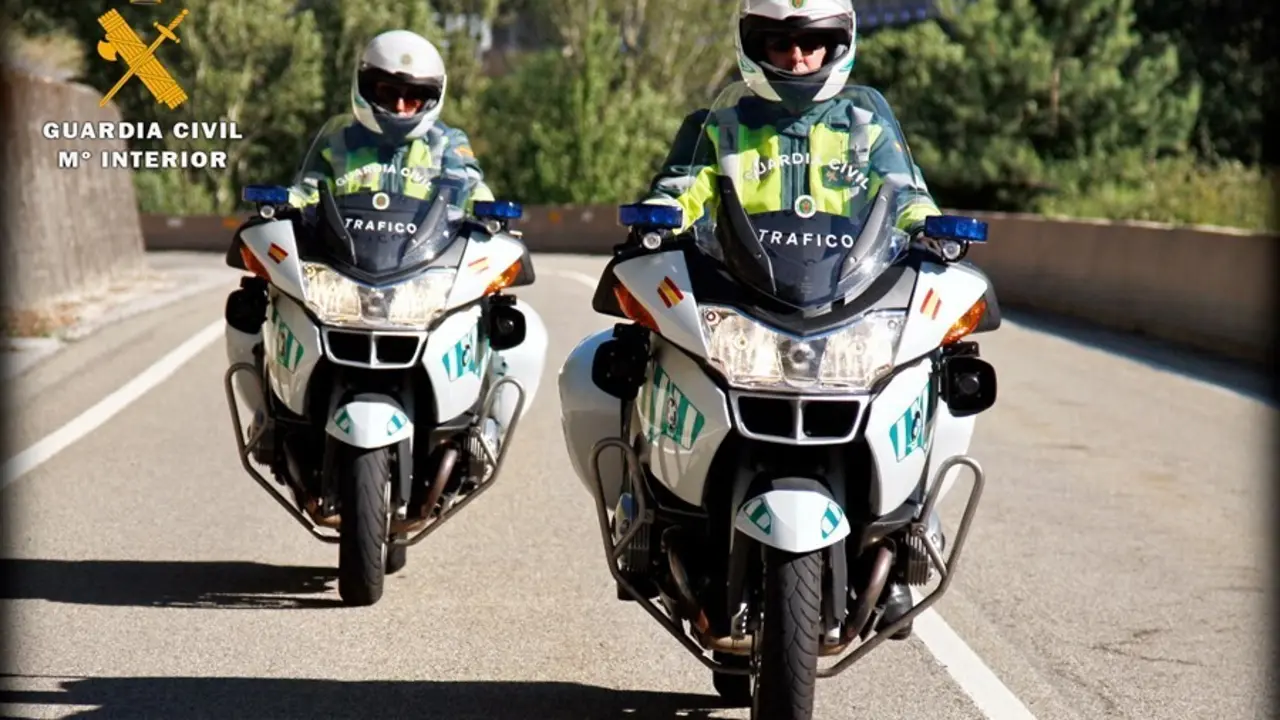 Agentes de la Guardia Civil