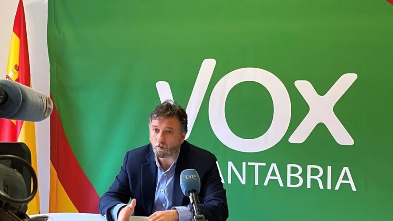 Archivo - El portavoz parlamentario de Vox, Crist&oacute;bal Palacio