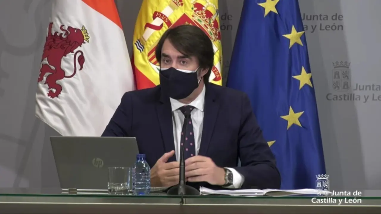 Archivo - Imagen de archivo del consejero de Fomento y Medio Ambiente, Juan Carlos Su&aacute;rez-Qui&ntilde;ones.