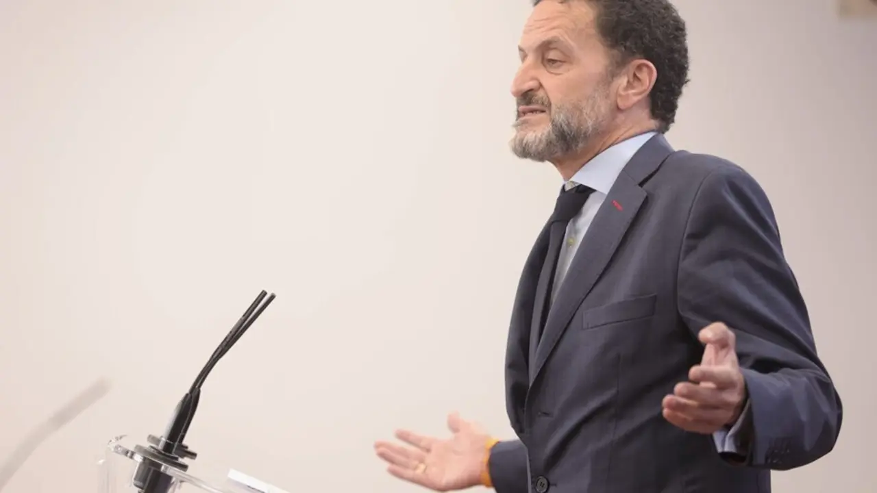 El portavoz parlamentario de Ciudadanos, Edmundo Bal, ofrece una rueda anterior a la celebraci&oacute;n de la Junta de Portavoces en el Congreso de los Diputados, a 14 de septiembre, en Madrid (Espa&ntilde;a).
