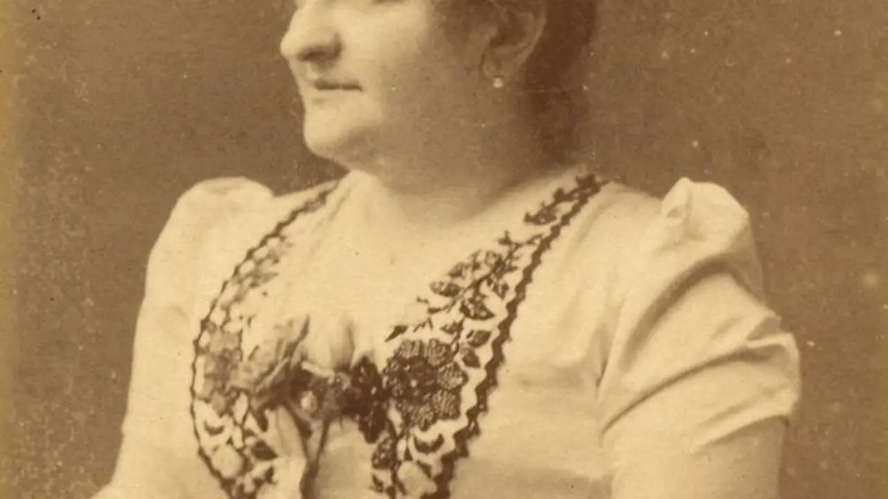 Emilia Pardo-Baz&aacute;n