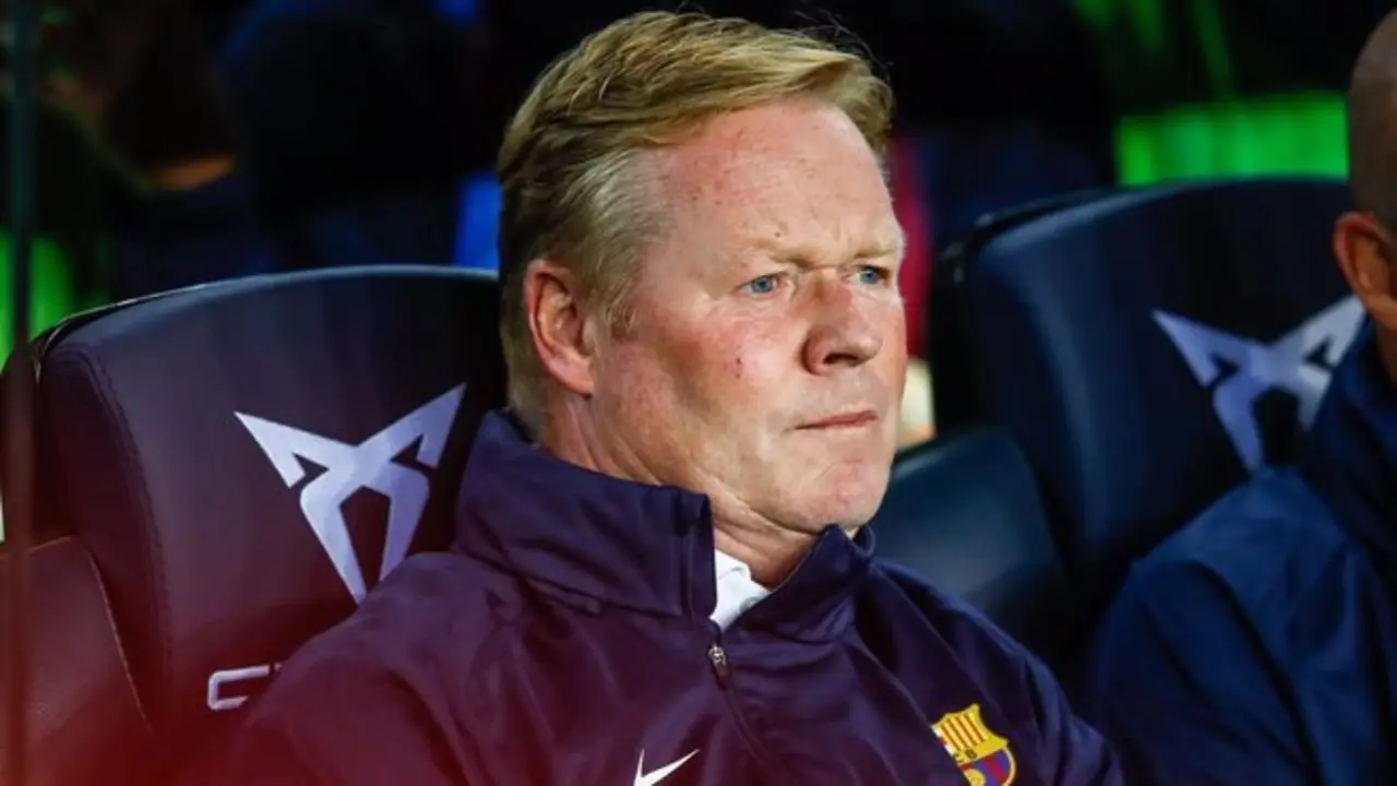 Ronald Koeman, coach of FC Barcelona, looks on during the spanish league, La Liga Santander, football match played between FC Barcelona and Granada CF at Camp Nou stadium on September 20, 2021, in Barcelona, Spain. - Xavi Bonilla / AFP7 / Europa Press