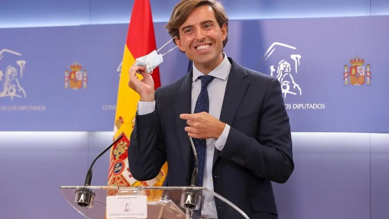 El vicesecretario de Comunicaci&oacute;n del Partido Popular, Pablo Montesinos, durante una rueda de prensa en el Congreso de los Diputados, a 10 de septiembre de 2021, en Madrid (Espa&ntilde;a). 
