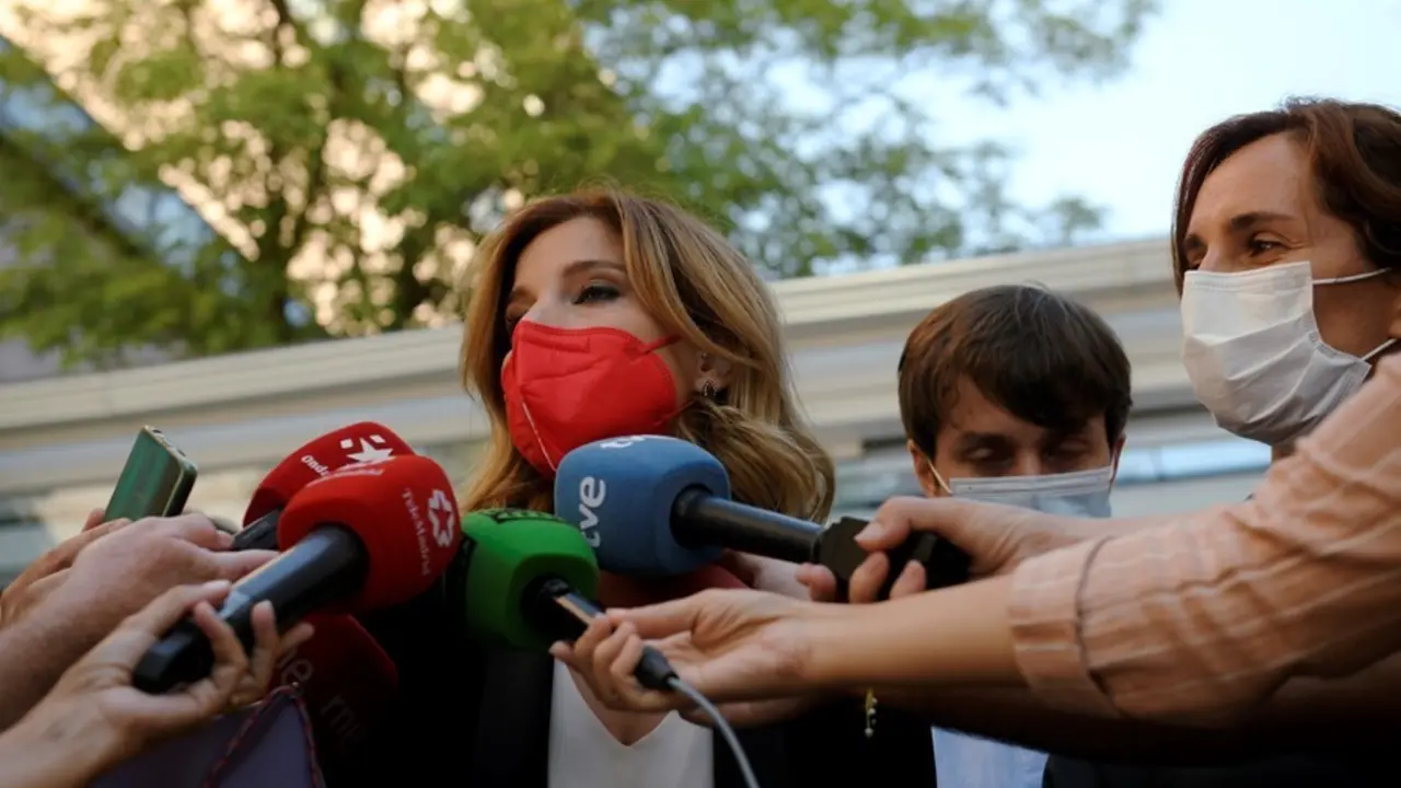 La portavoz del PSOE en la Asamblea, Hana Jalloul.