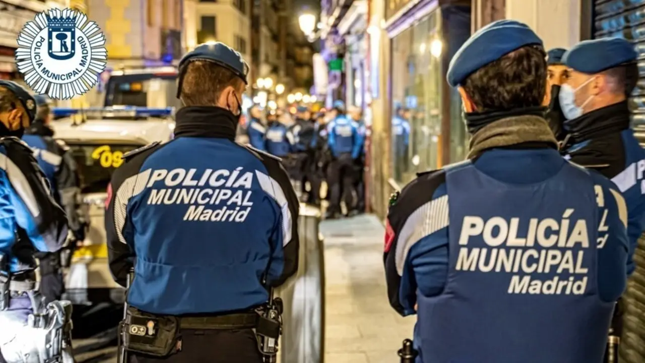 Archivo - Imagen de recurso de agentes de la Polic&iacute;a Municipal de Madrid.