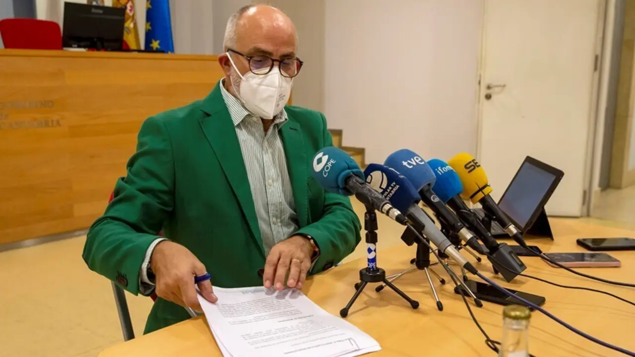 Consejero de Sanidad, Miguel Rodr&iacute;guez