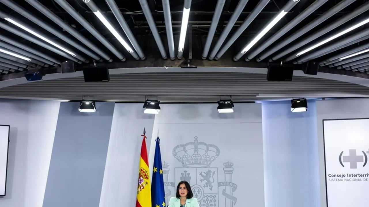 La ministra de Sanidad, Carolina Darias, durante la rueda de prensa posterior al Consejo Interterritorial del Sistema Nacional de Salud, en La Moncloa, a 8 de septiembre de 2021, en Madrid (Espa&ntilde;a).