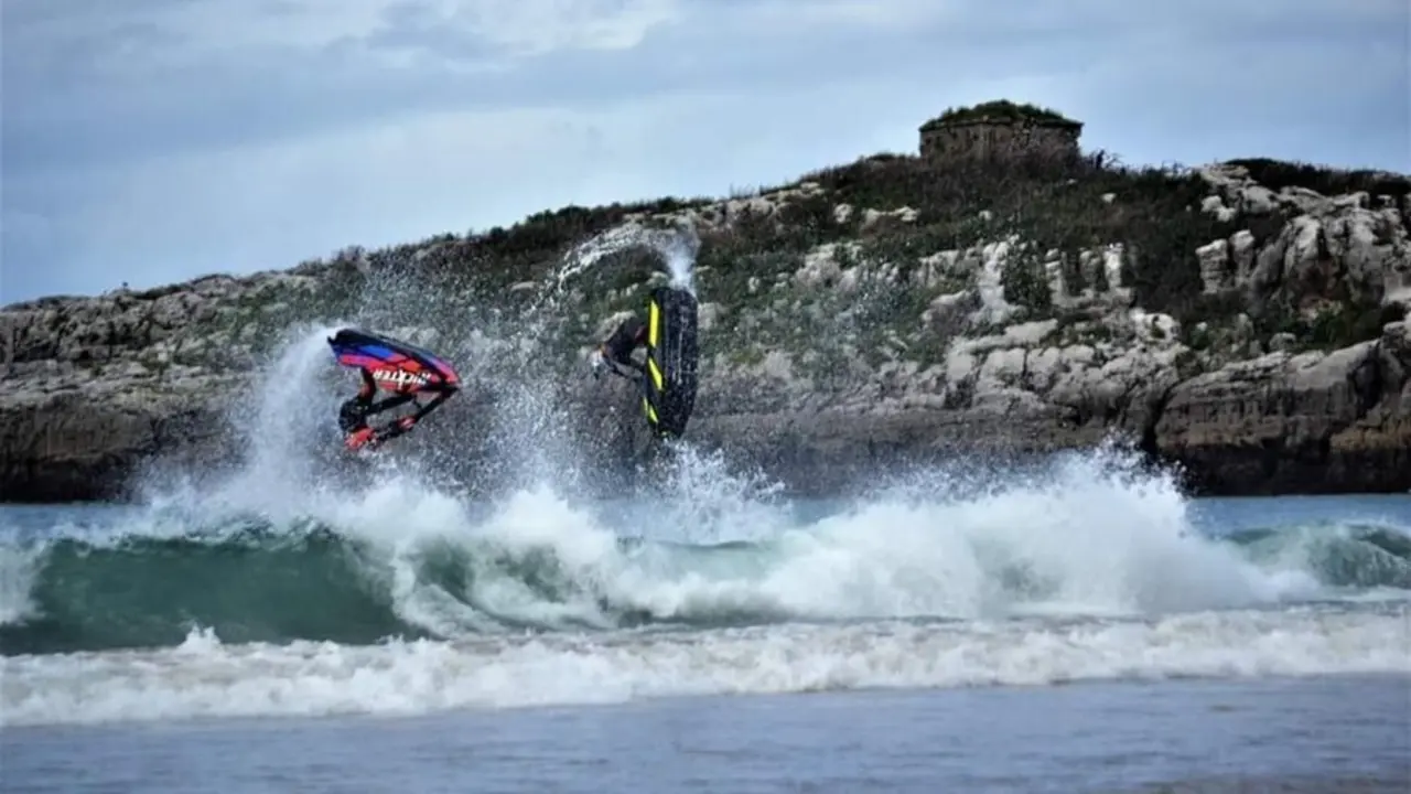 Motosurf