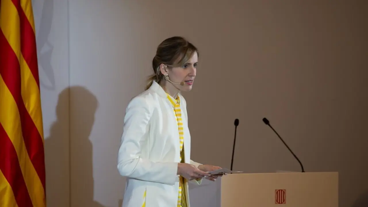 Archivo - La consellera de Acc&iacute;on Exterior y Transparencia, Vict&ograve;ria Alsina