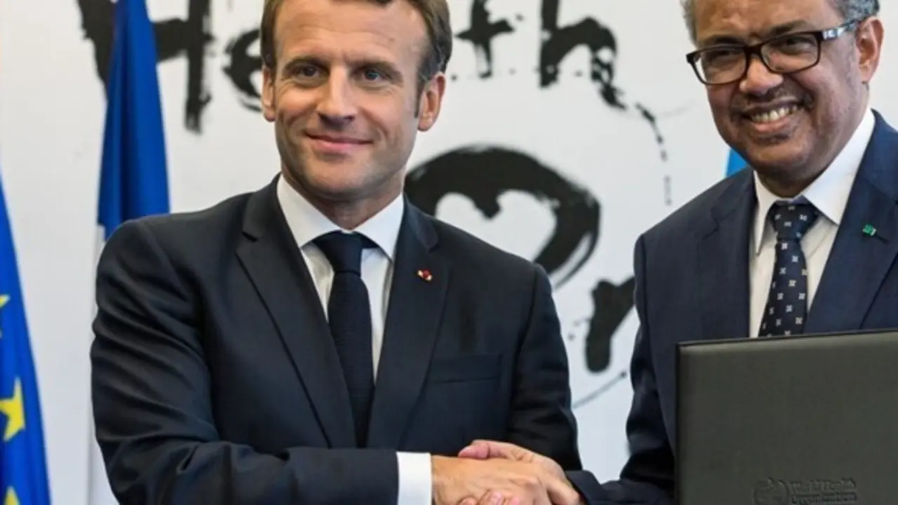 Archivo - Emmanuel Macron, Presidente de la Rep&uacute;blica Francesa y el Dr. Tedros Adhanom Ghebreyesus, Director General de la OMS firmaron una Declaraci&oacute;n de Intenci&oacute;n para establecer la Academia de la OMS.