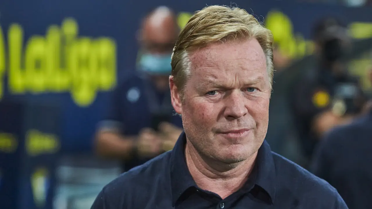 Ronald Koeman, head coach of FC Barcelona, looks on during the spanish league, La Liga Santander, football match played between Cadiz CF and FC Barcelona at Nuevo Mirandilla stadium on September 23, 2021, in Cadiz, Spain.
AFP7 /  Europa Press
23/9/2021 ONLY FOR USE IN SPAIN