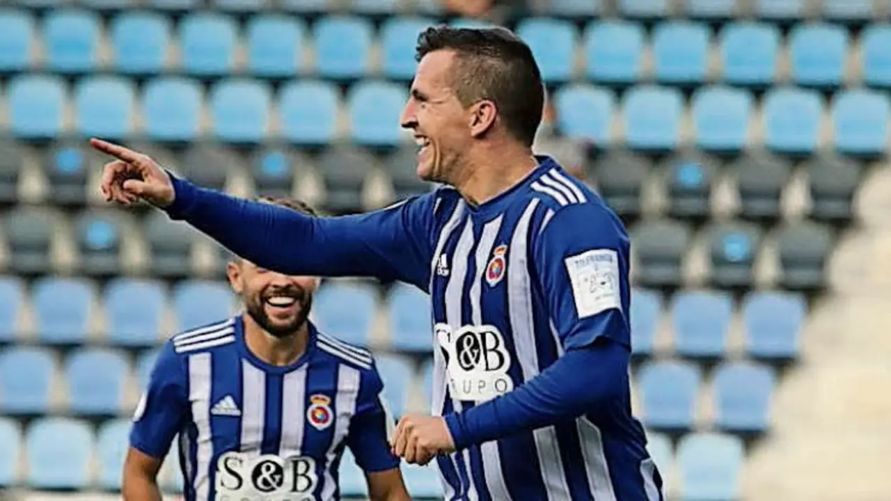 Los jugadores de la Gimn&aacute;stica conf&iacute;an en seguir dando alegr&iacute;as a su afici&oacute;n. / RSG