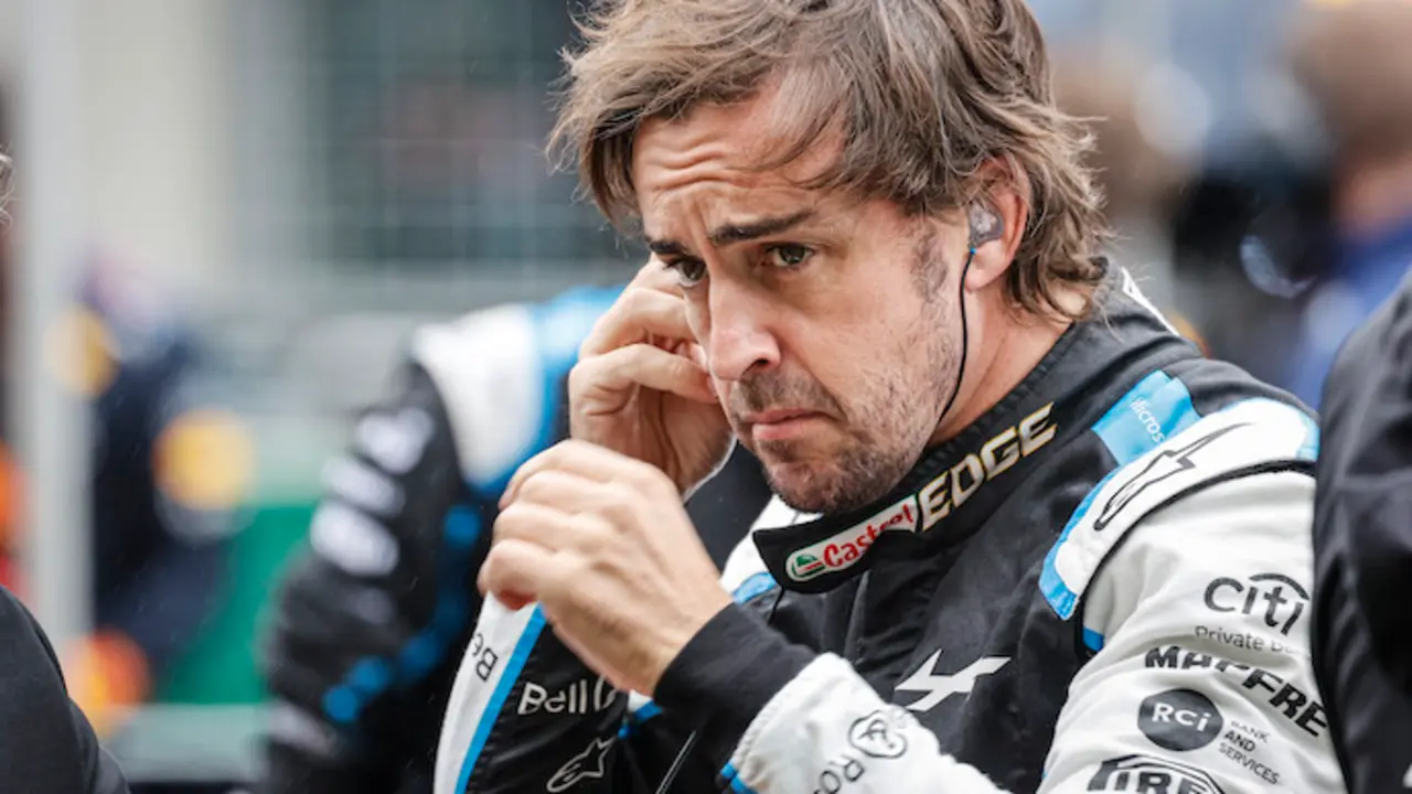 El piloto Fernando Alonso durante el Gran Premio Rolex de Turqu&iacute;a de F&oacute;rmula. / Europa Press