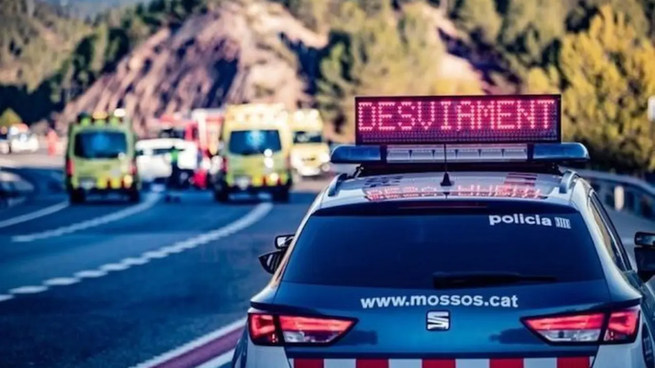 mossos-transit-accidente-europa-press