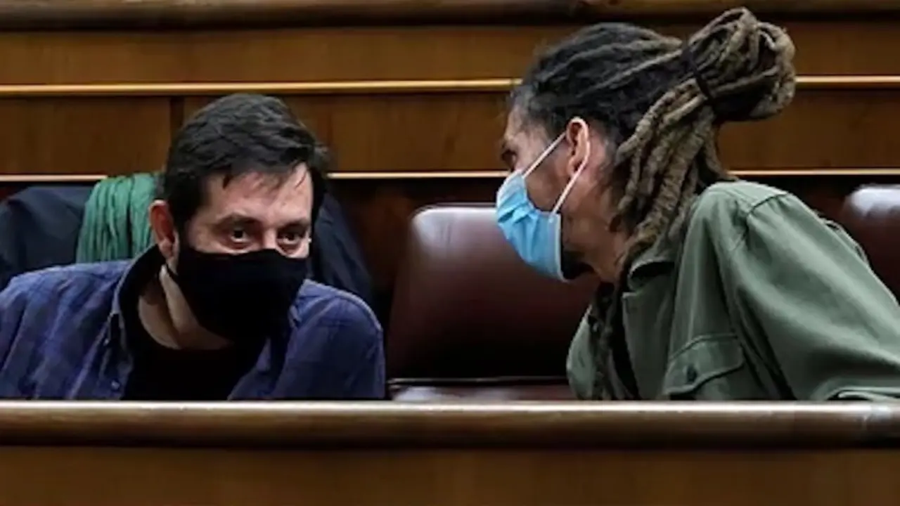 Rafael Mayoral y Alberto Rodr&iacute;guez, en el Congreso.EFE