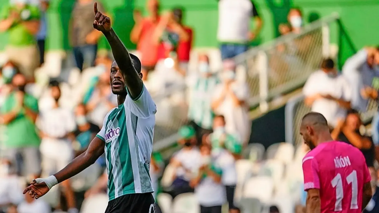 Cedric conf&iacute;a en que no le sancionen con m&aacute;s de un partido. / Hardy