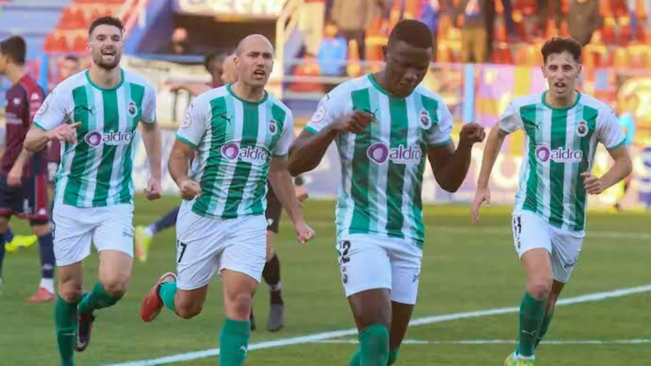 Soko despu&eacute;s de marcar un gol contra el Zaragoza. / ADG
