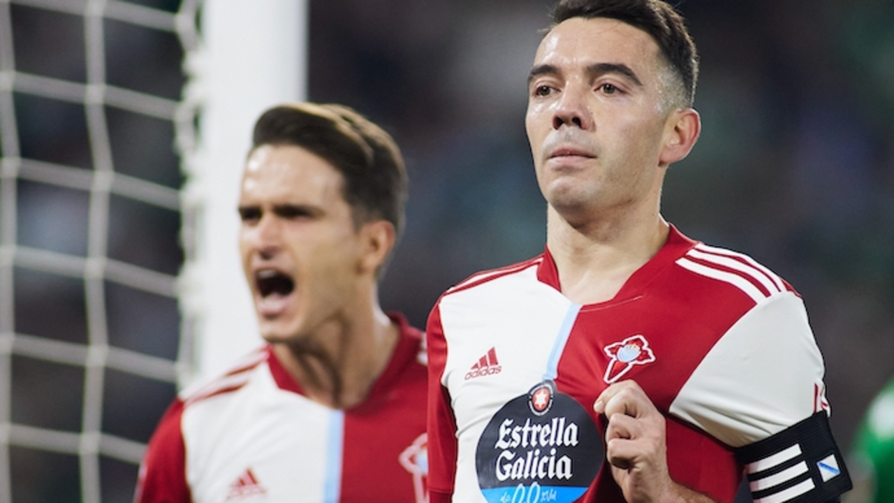 Iago Aspas, del RC Celta de Vigo, celebra un gol durante el partido de f&uacute;tbol de La Liga Santander entre el Real Betis y el RC Celta de Vigo en el estadio Benito Villamar&iacute;n el 2 de enero de 2022, en Sevilla, Espa&ntilde;a. 7 AFP7