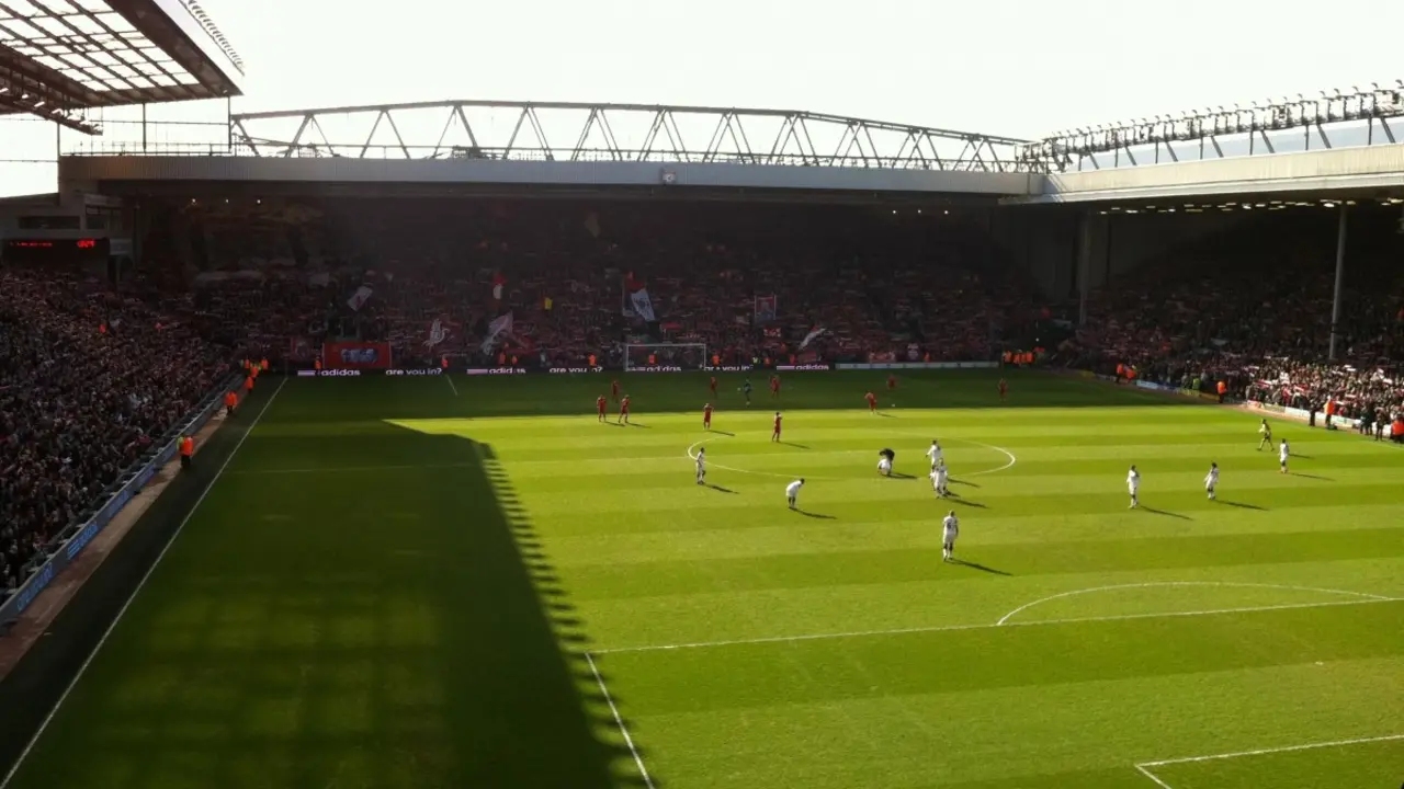anfield_liverpool_football-870843