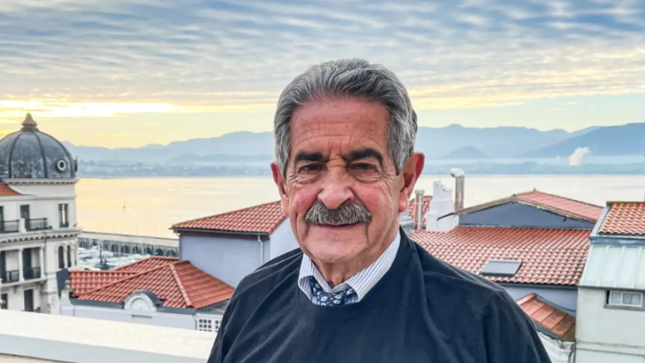 El presidente de Cantabria, M. A. Revilla. / alerta