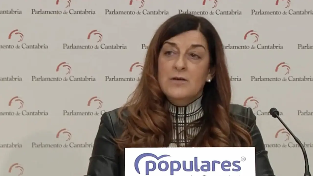 La presidenta del PP, M. S. de Buruaga.