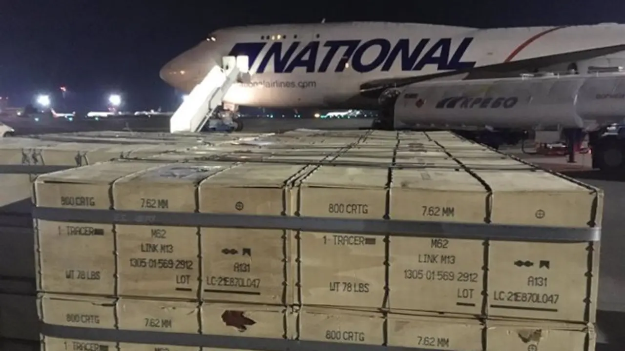 Cargamento con material militar de Estados Unidos enviado a Ucrania - EMBAJADA DE ESTADOS UNIDOS EN UCRANIA