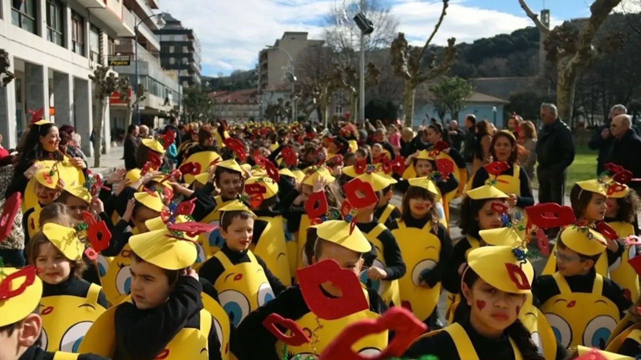 Carnaval escolar de Laredo. / Archivo / A.E.