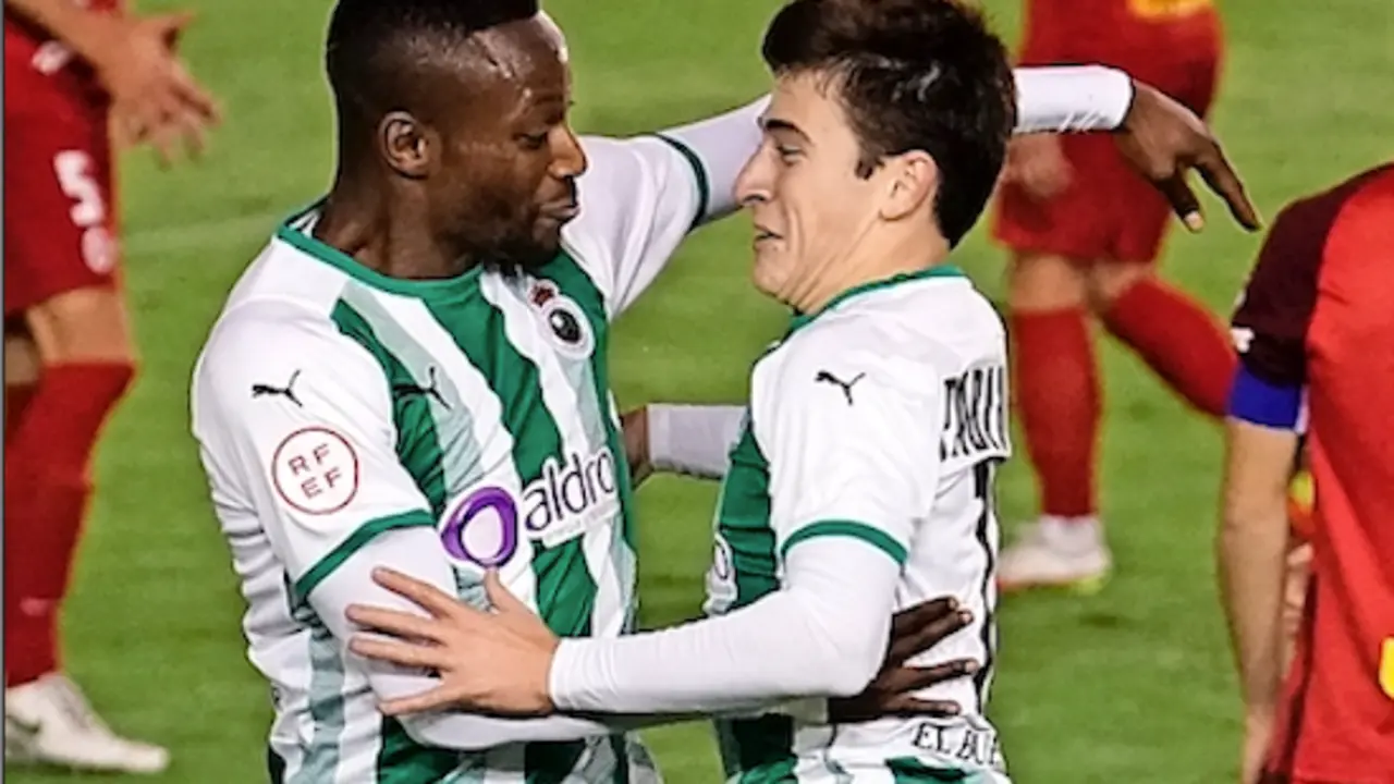 Cedric y Pablo Torre, en plena celebraci&oacute;n. / Hardy