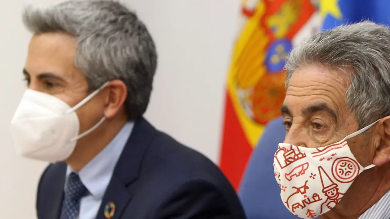 El presidente de Cantabria, Miguel &Aacute;ngel Revilla; el vicepresidente, Pablo Zuloaga.